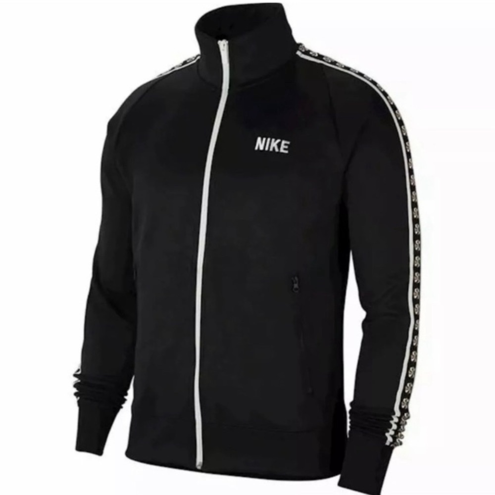 Nike sweat shirt